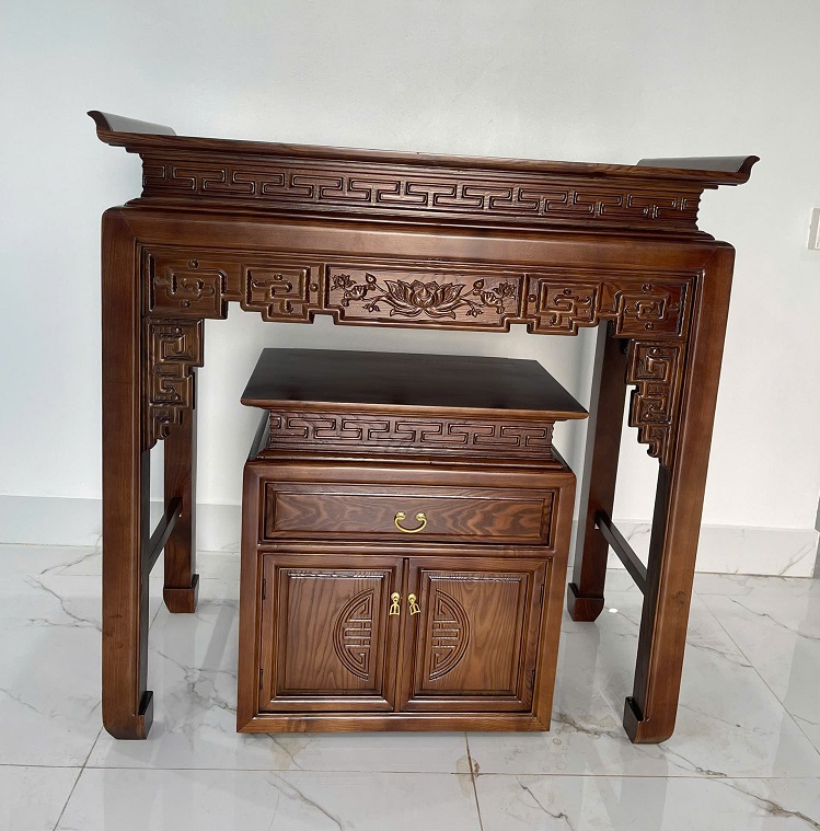Bàn Thờ Gia Tiên Chung Cư Gỗ Sồi 1m27 BT32
