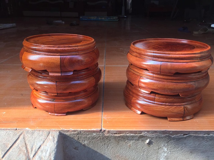 Đế bát hương gỗ hương 20cm