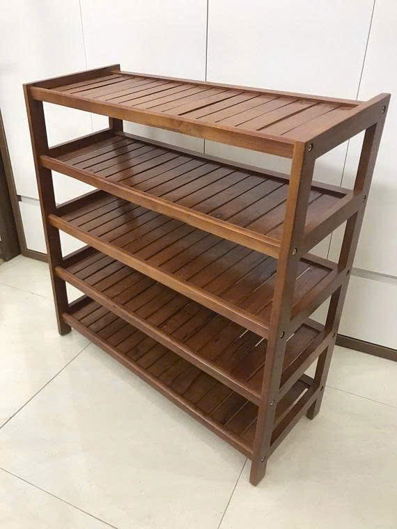 Giá để giày dép 5 tầng gỗ tự nhiên GD04